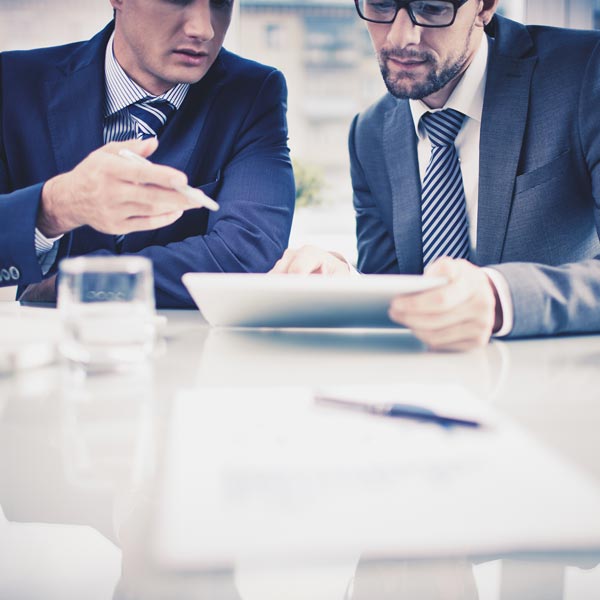 JuryAssociates_158522150